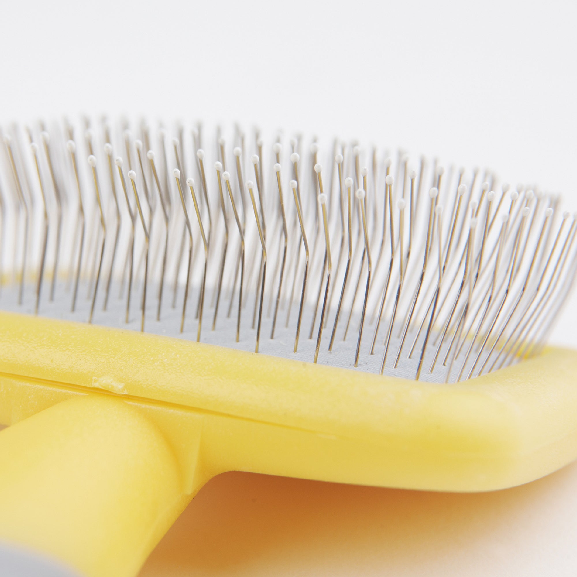 Slicker Brush – Gentle Grooming for Small Animals